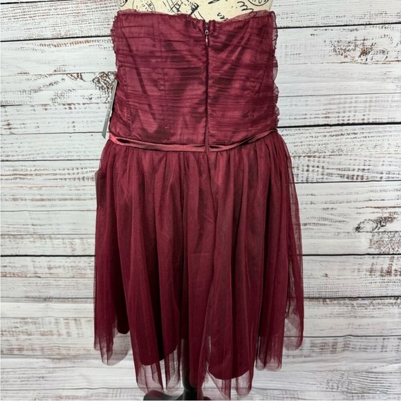 Lulu’s Love at first Twirl strapless size XL tulle deep red dress NWT - Picture 6 of 7
